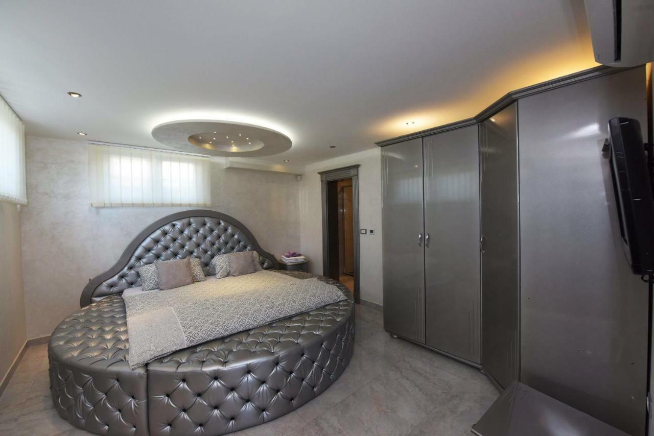 Villa Valerio Poreč Exteriör bild